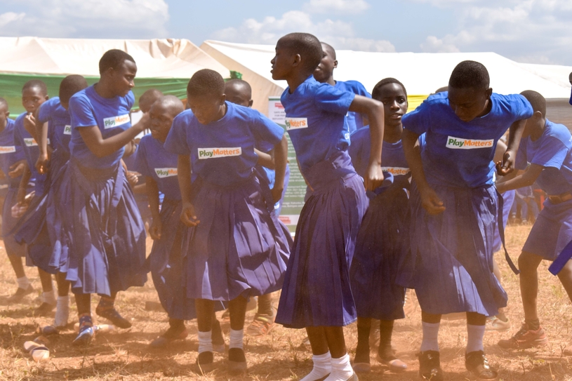 Children dancing 